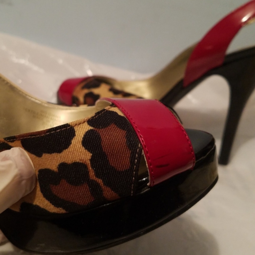 Guess Leopard & Red Peep Toe Sling Back Heel Pump - Picture 8 of 8
